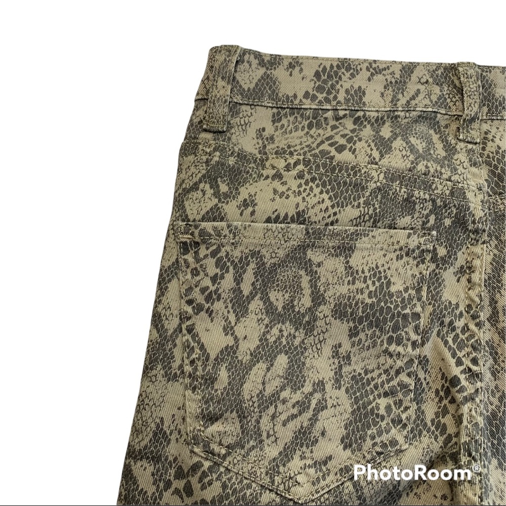 Zara Women's High Rise Snake Print Skinny Pants - Picture 11 of 14